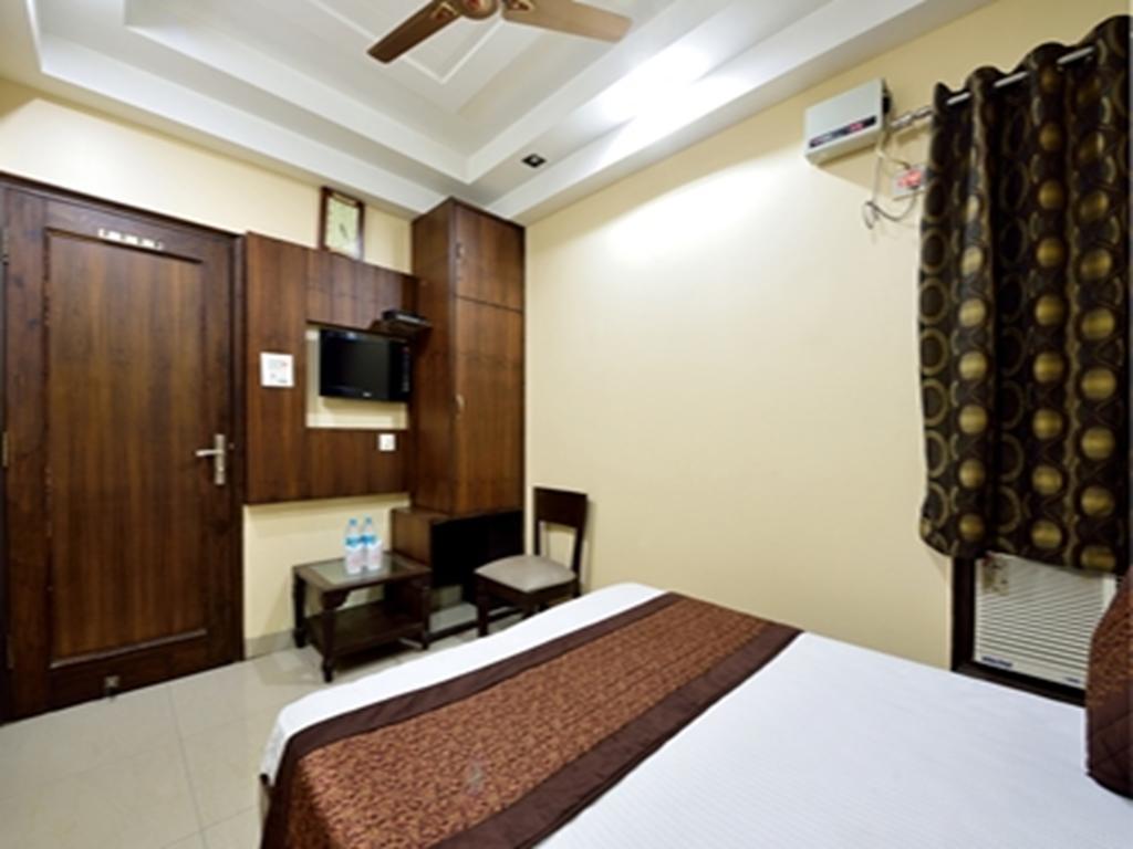 Gaylord International - 3*